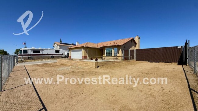 Photo - 6743 Banyan Ave