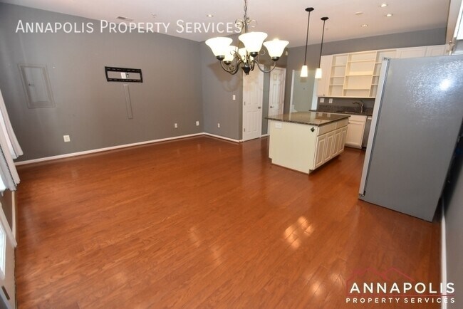Photo - 37 Harbour Heights Dr
