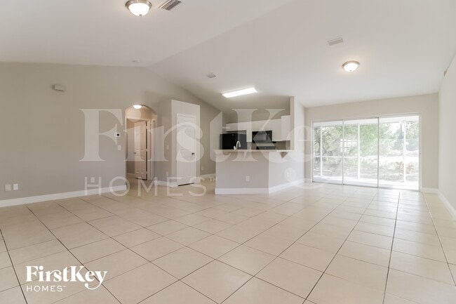 Photo - 3809 17th St W