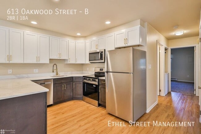 Photo - 613 Oakwood St Unit B