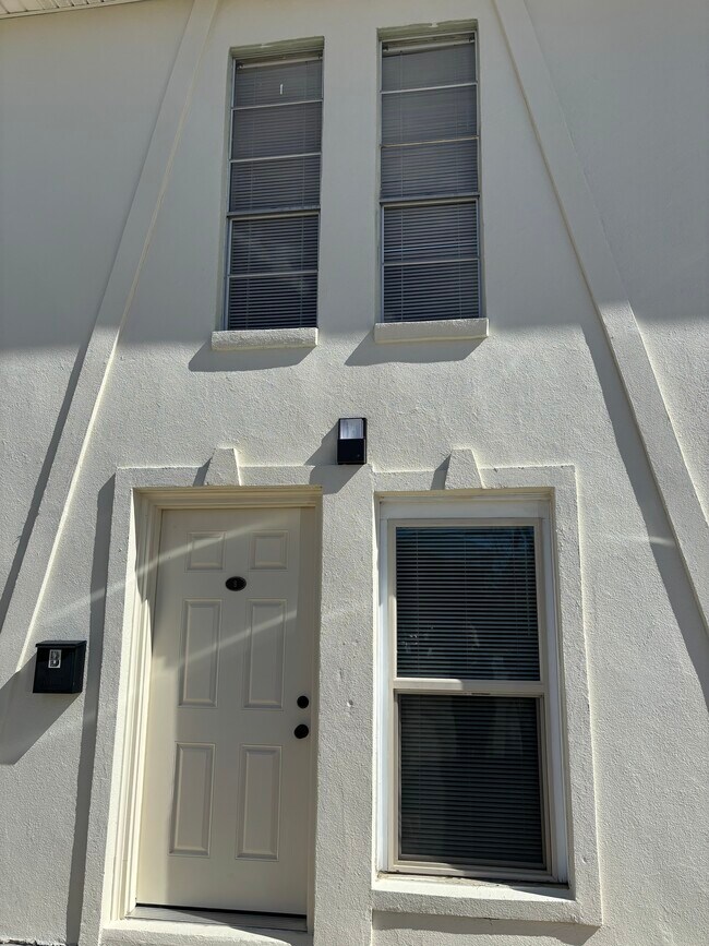 Photo - 4513 Tabony St