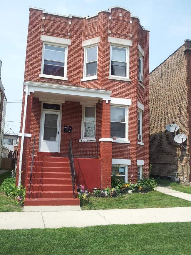 Photo - 5734 W 22nd Pl Unit Apt for Rent Cicero Area