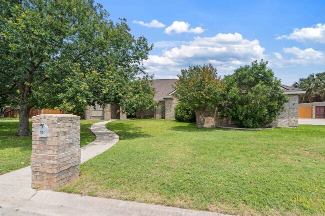 Photo - 307 Echo Valley Dr