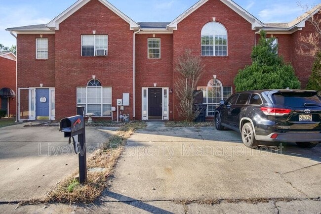 Photo - 428 Cambrian Ridge Trail