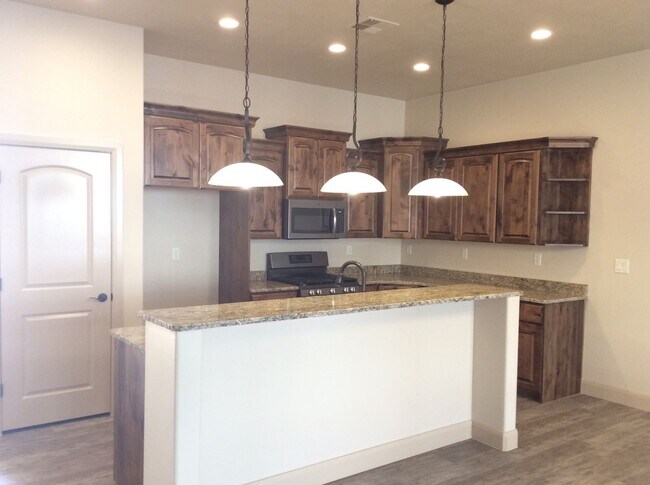 Photo - Gemstone Properties - Townhome in Sky Ridge