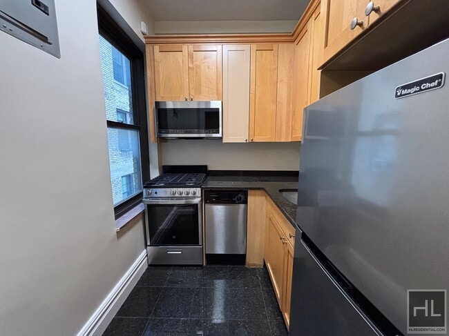 Photo - SECOND AVENUE Unit 10L