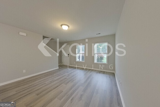 Photo - 236 Sunrise Cir