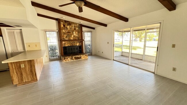 Photo - 10548 86th Ave N