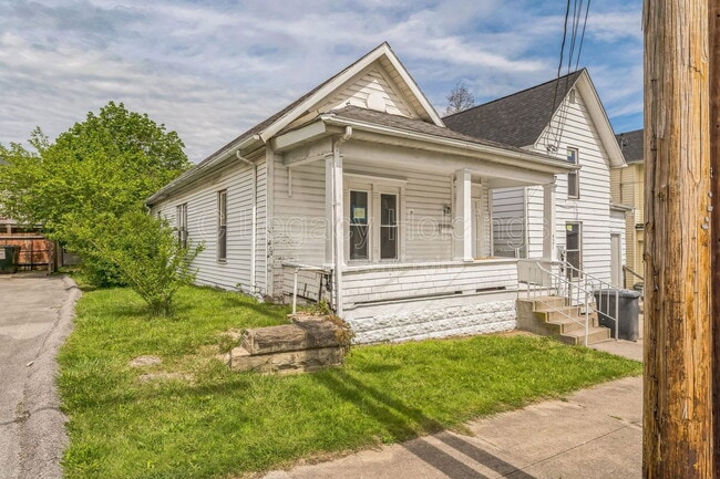 Photo - 421 Walnut Ave