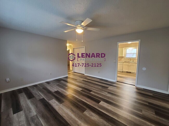 Photo - 204 E Division St Unidad 204 E Division #A