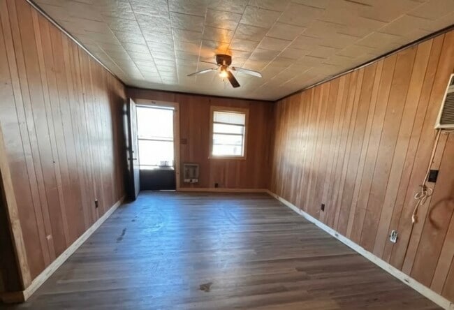 Photo - 89 Old Dyer Yorkville Rd