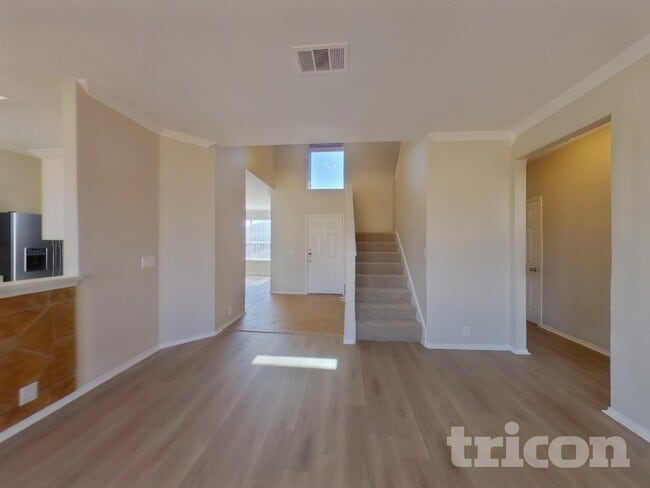 Photo - 3276 Raleigh Dr