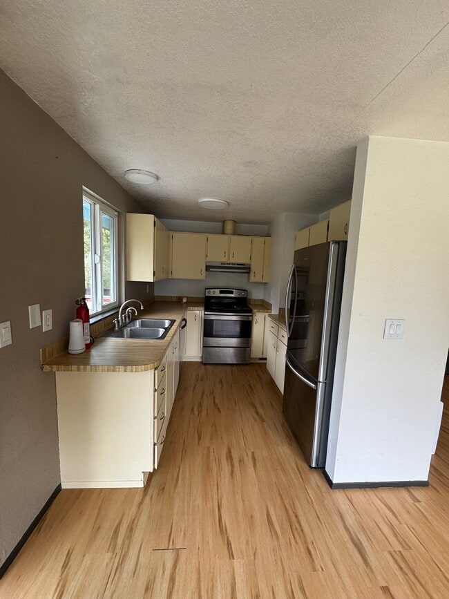 Photo - 14905 212th Dr SE Unit 2