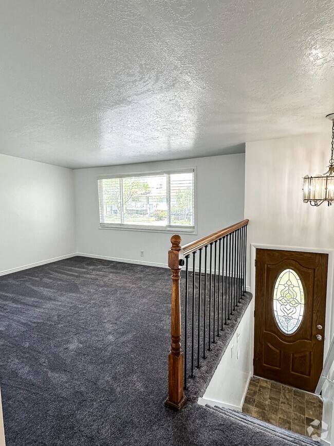 Building Photo - 6745 W 3860 S Rental