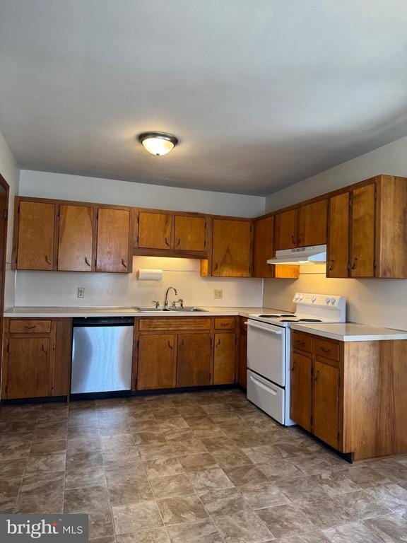 Photo - 1781 Lincoln Way E