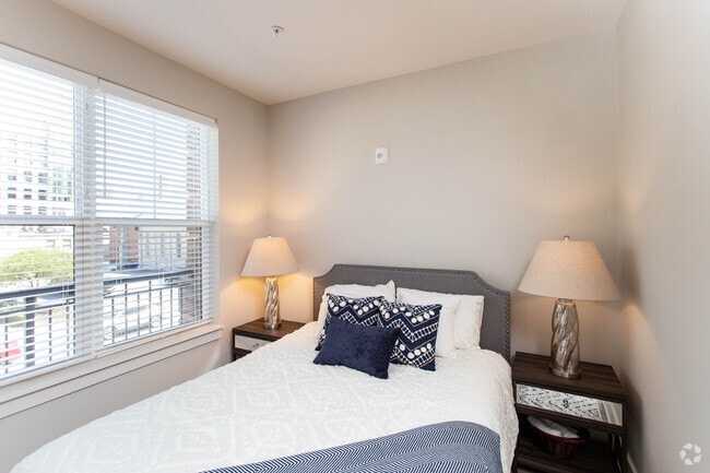 Studio, 1BA - 535 SF - Aretha