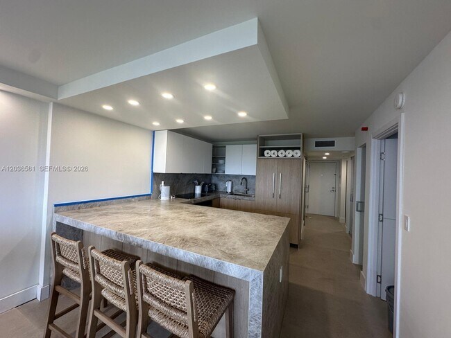 Photo - 2555 Collins Ave Unit 2204