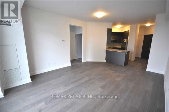 Photo - 25 Fontenay Ct Unit 512