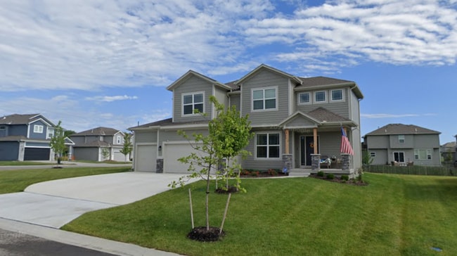 Building Photo - 19002 W 169th Pl