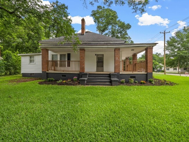 512 Piedmont Ave