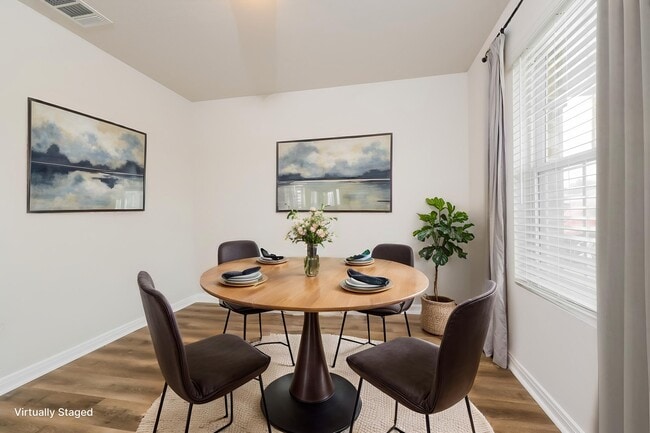 Photo - 17640 Cedar Crst Dr