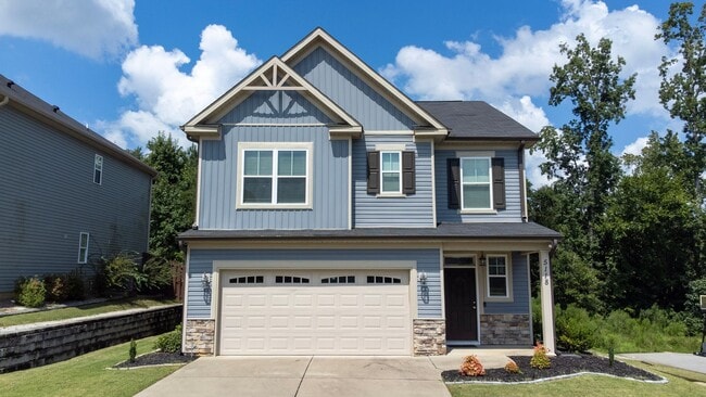 Almost new 4 bedroom 2.5 bathroom just off... - Almost new 4 bedroom 2.5 bathroom just off... House