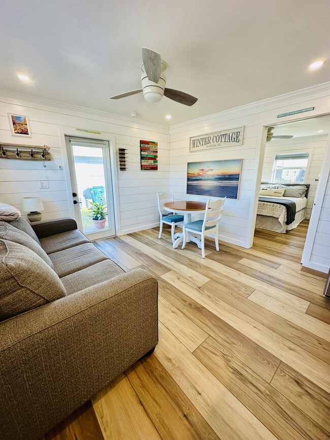 Photo - 1236 Rosemary Ln