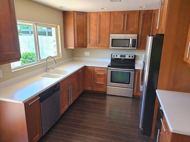 Photo - 5143 N 83rd St Townhome