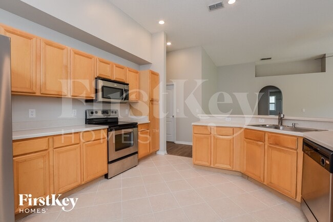 Photo - 517 Fitzwilliam Way