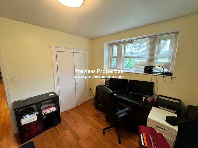 Photo - 108 Washington St Unit B