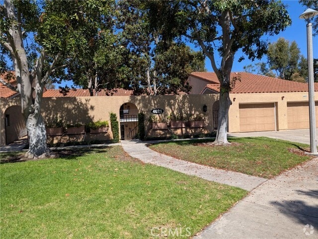 Building Photo - 4021 Calle Sonora Este Unit P Rental