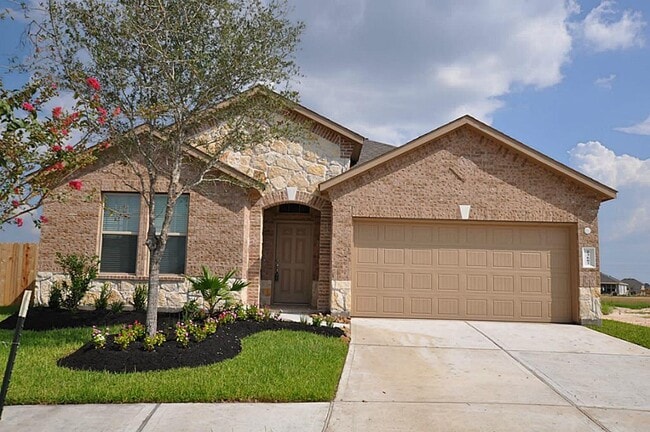 Building Photo - 23607 Legano Dr Rental