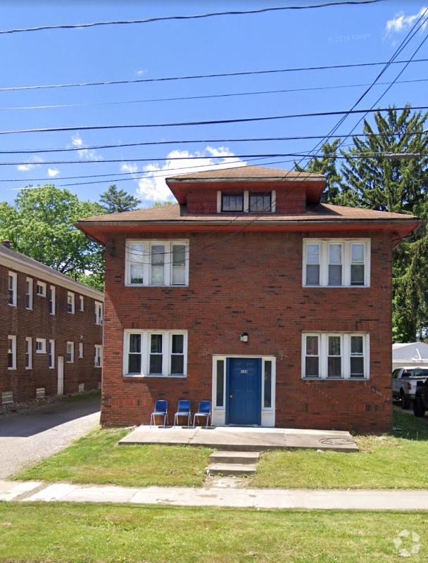 Building Photo - 544 Brown St Unit 2 Rental