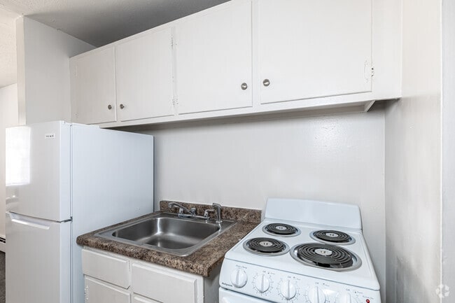 Studio - Kitchen