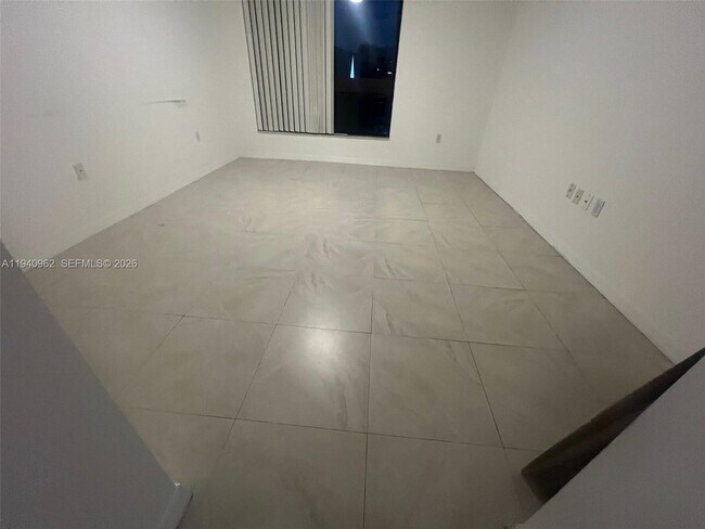 Photo - 100 N Federal Hwy Unit 1411