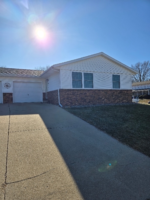 Photo - 2308 Crescent