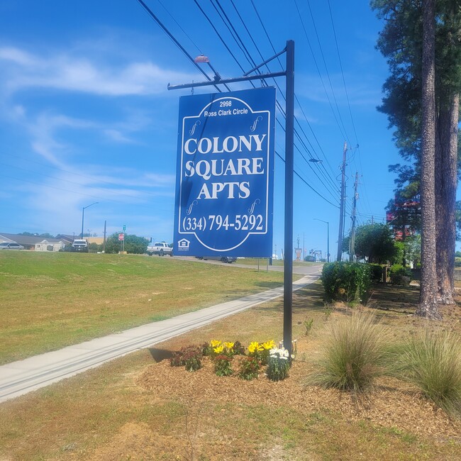 Colony Square Apartments