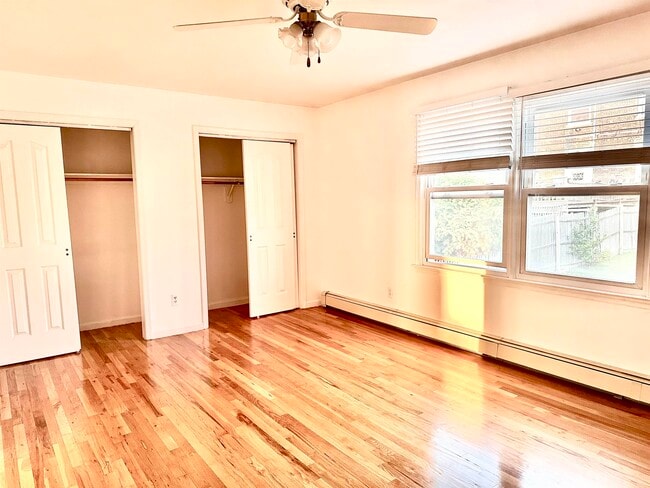 364 Liberty Ave Unidad 2