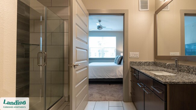 Photo - 6107 E Riverside Dr Unidad 277