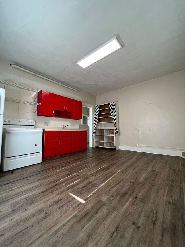 Building Photo - Hoff - 16 - 11th St N Unit 306 Rental