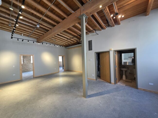 Photo - 1611 Simpson St Unit 3