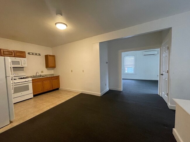 Photo - 3 Webster St Unidad 4