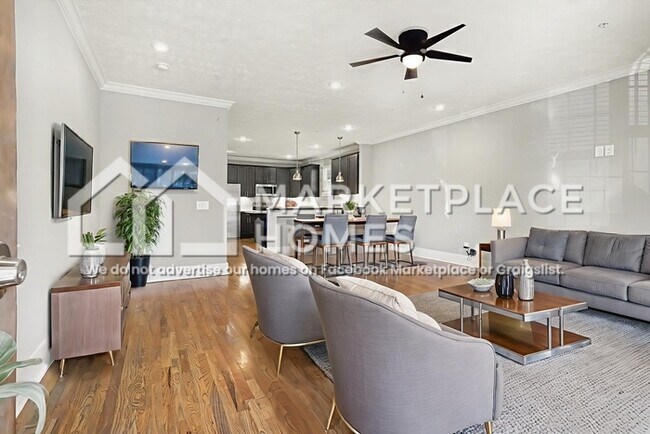 Photo - 2437/103 Bell St