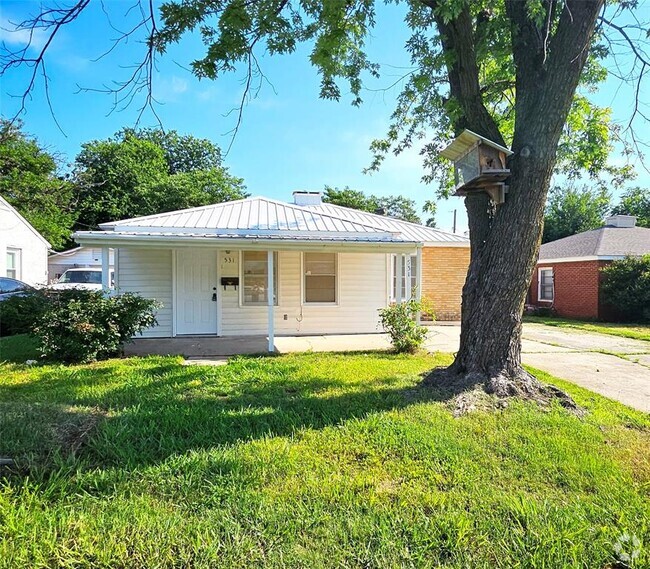 Building Photo - 531 E Curtis Dr Rental