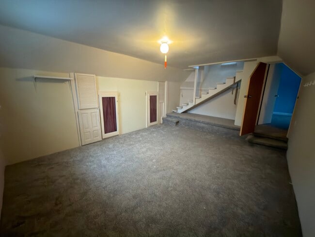 Photo - 202 Wesley St