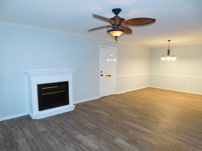 Photo - 1435 Golf Terrace Blvd