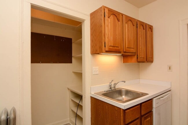 Photo - 4873 N Talman Ave Unit 3