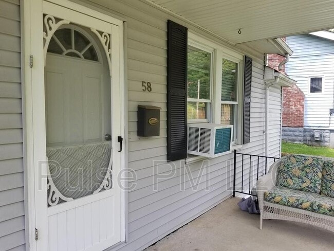 Photo - 58 Tower Hill Rd