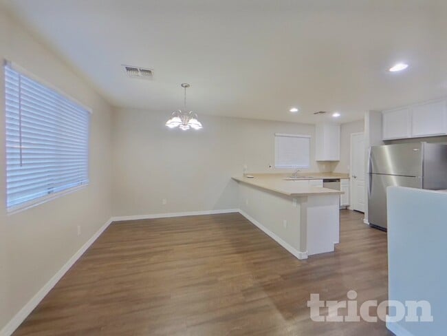 Photo - 12922 W Fleetwood Ln