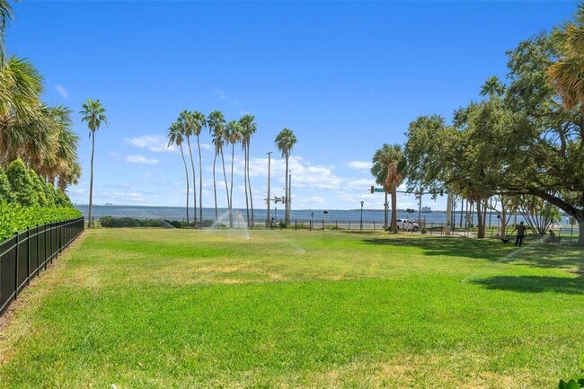 Photo - 2109 Bayshore Blvd Unit 1006
